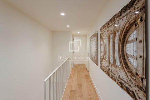 Apartment à vendre à Barcelona, Espagne, 3 chambres, 196 m2 No. 150931 - photo 26