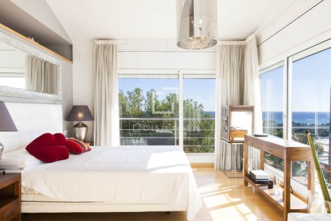Villa zum Verkauf in Sitges, Barcelona, Spanien 5 Schlafzimmer, 451 m2 Nr. 150934 - Foto 9