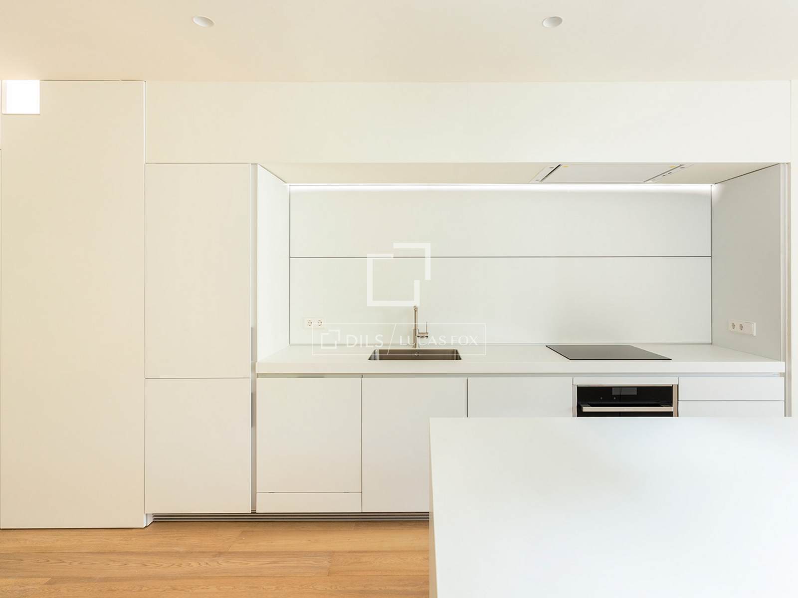 Apartment in Barcelona, Spain 2 bedrooms, 192 sq.m. No. 150930