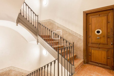 Apartament w Barcelona, Hiszpania 2 sypialnie, 192 mkw. nr 150930 – zdjęcie 23