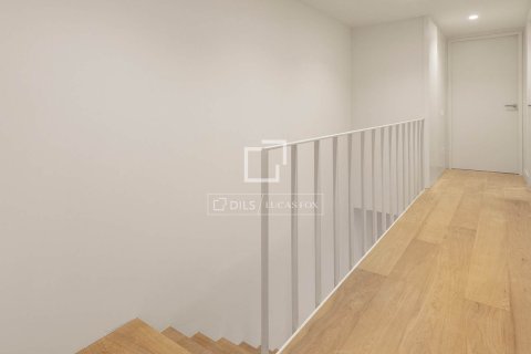 Apartament w Barcelona, Hiszpania 2 sypialnie, 192 mkw. nr 150930 – zdjęcie 18
