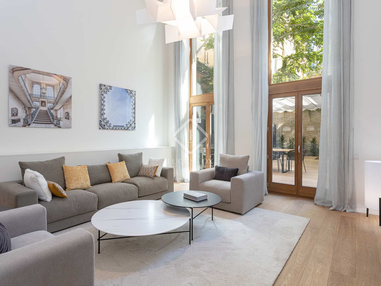 Apartment in Barcelona, Spain 2 bedrooms, 192 sq.m. No. 150930
