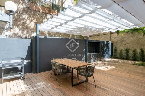 Apartament w Barcelona, Hiszpania 2 sypialnie, 192 mkw. nr 150930 – zdjęcie 30