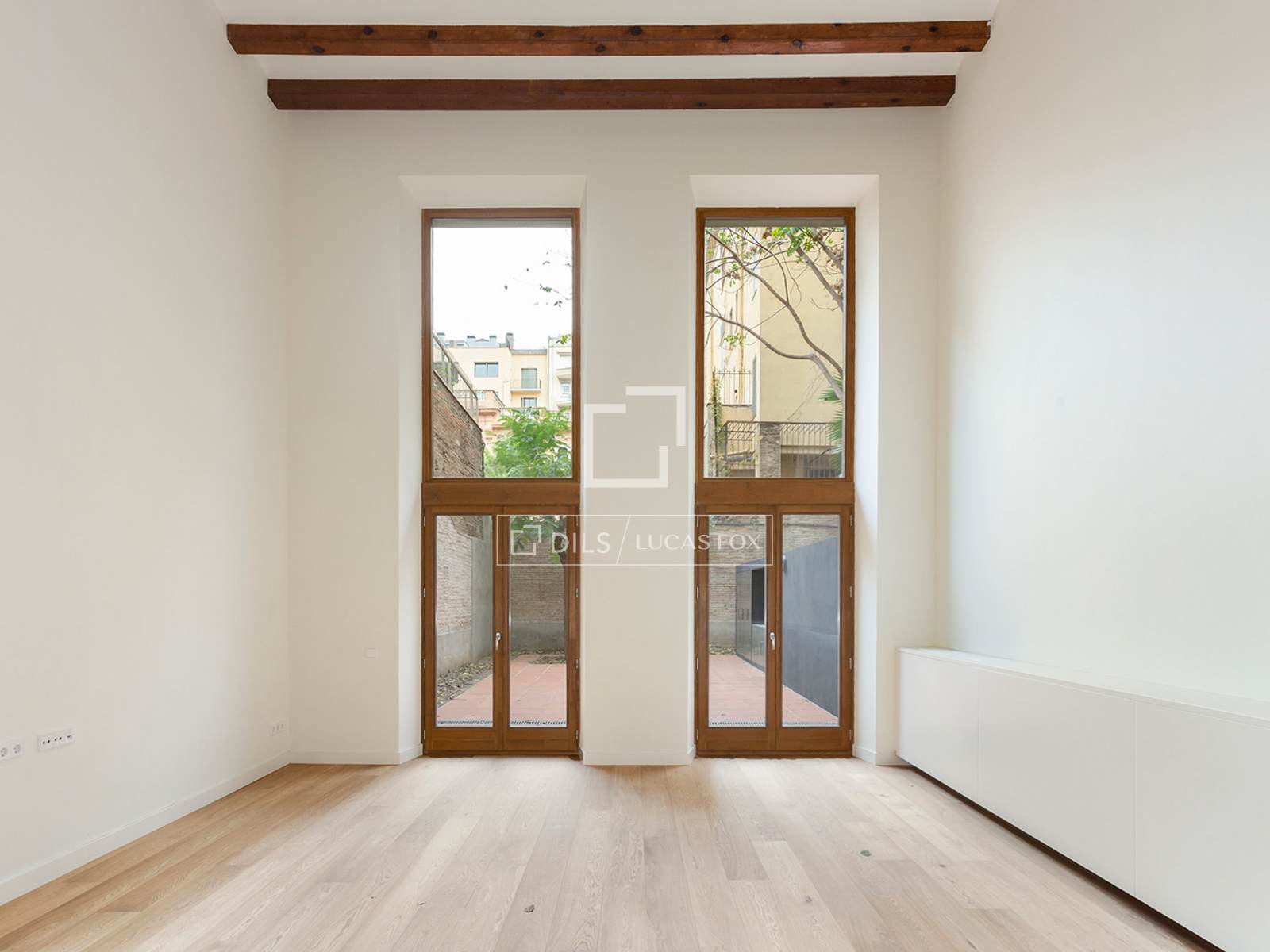 Apartment in Barcelona, Spain 2 bedrooms, 192 sq.m. No. 150930
