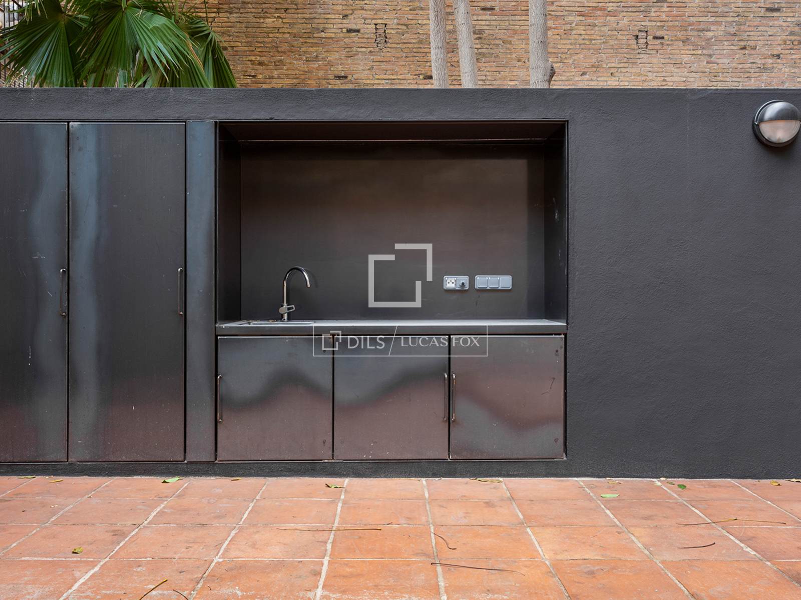 Apartment in Barcelona, Spain 2 bedrooms, 192 sq.m. No. 150930