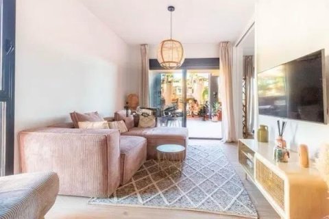 Huoneisto myytävänä Villamartin, Alicante, Espanja, 2 makuuhuonetta,  No. 156171 - kuva 3