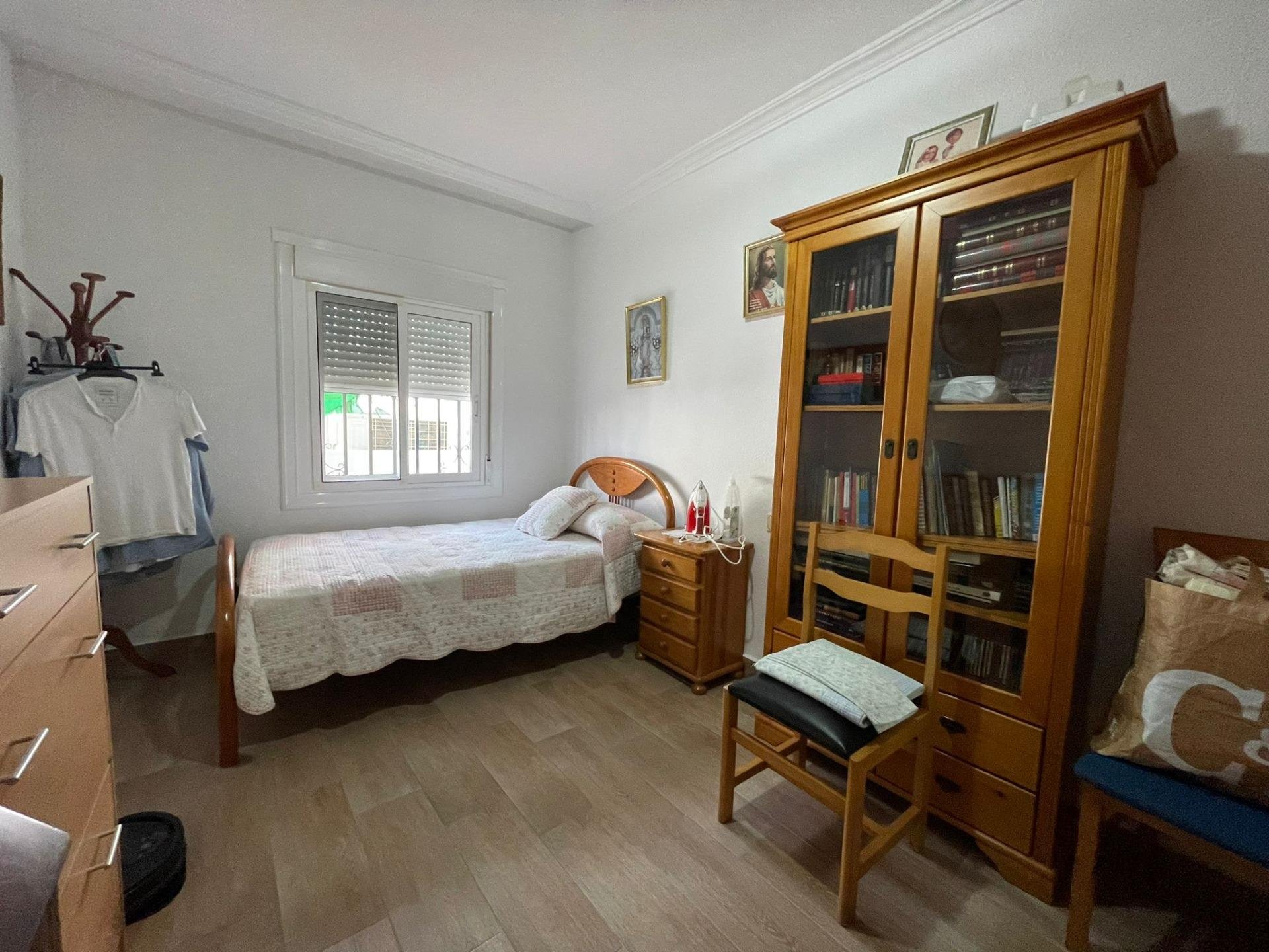 Casa a Benijofar, Alicante, Spagna 3 camere da letto, 200 mq. N° 78957