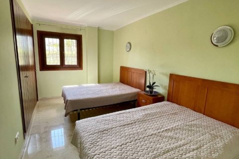 Radhus till salu i Punta Prima, Alicante, Spanien 2 sovrum, 95 kvm. Nr. 141455 - foto 3