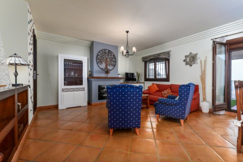Townhouse à vendre Casares, Malaga, Espagne, 3 chambres, 203 m2 No. 109519 - photo 4