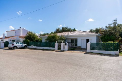 Hus till salu i Mahon, Menorca, Spanien 3 sovrum, 148 kvm. Nr. 140271 - foto 1