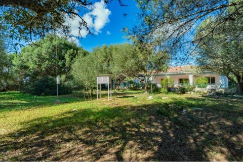 Hus till salu i Mahon, Menorca, Spanien 3 sovrum, 148 kvm. Nr. 140271 - foto 13