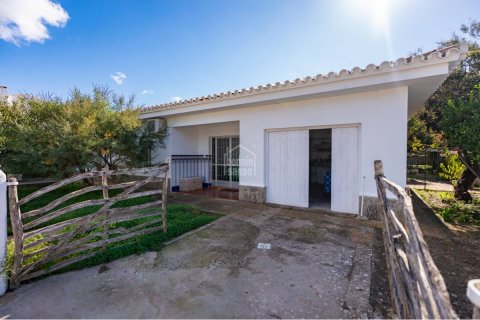 Hus till salu i Mahon, Menorca, Spanien 3 sovrum, 148 kvm. Nr. 140271 - foto 2