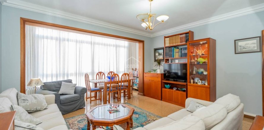 Wohnung in Mahon, Menorca, Spanien 3 Schlafzimmer, 98 m2 Nr. 140269