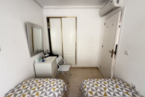 Villetta a schiera in vendita a Villamartin, Alicante, Spagna 3 camere da letto, 90 mq. N° 196016 - foto 9