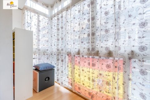 Продажа квартиры в Аликанте, Испания 3 спальни, 88м2 №144593 - фото 13