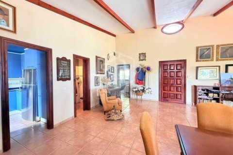 Willa w San Cristobal de La Laguna, Tenerife, Hiszpania 2 sypialnie, 1188 mkw. nr 144596 – zdjęcie 12