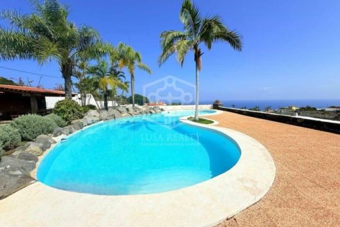 Willa w San Cristobal de La Laguna, Tenerife, Hiszpania 2 sypialnie, 1188 mkw. nr 144596 – zdjęcie 1