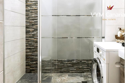 Apartment for sale in Torviscas, Tenerife, Spain 2 bedrooms, 70 sq.m. No. 144592 - photo 17