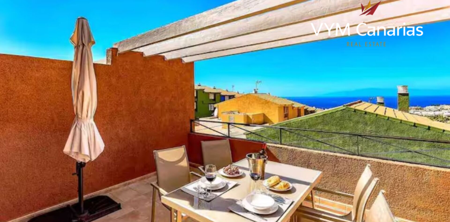 Apartment in Torviscas, Tenerife, Spain 2 bedrooms, 70 sq.m. No. 144592