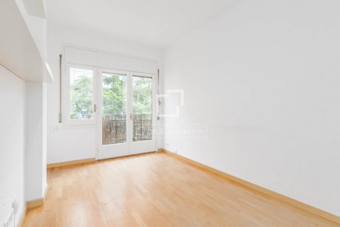 Apartment for sale in Barcelona, Spain 2 bedrooms, 61 sq.m. No. 192631 - photo 8