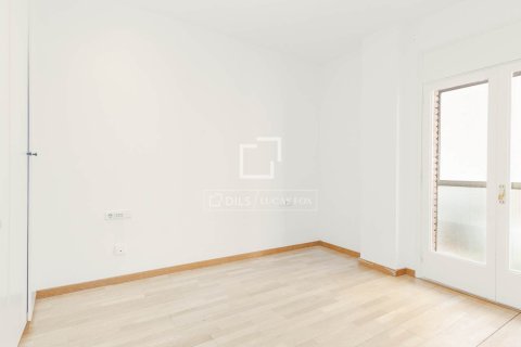 Apartment for sale in Barcelona, Spain 2 bedrooms, 61 sq.m. No. 192631 - photo 7