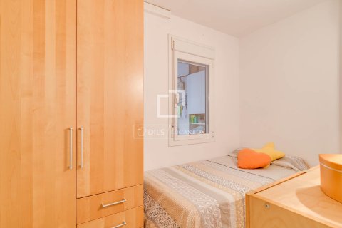 Apartment for sale in Barcelona, Spain 3 bedrooms, 96 sq.m. No. 192632 - photo 15