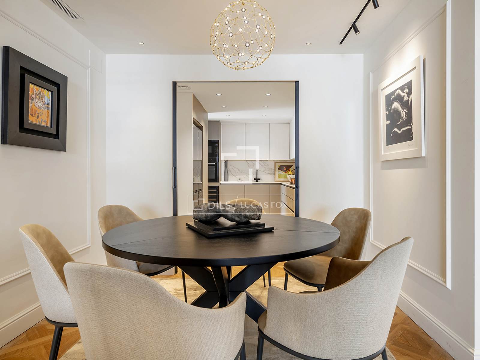Wohnung in Barcelona, Spanien 3 Schlafzimmer, 137 m2 Nr. 192633