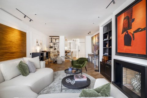 Wohnung zum Verkauf in Barcelona, Spanien 3 Schlafzimmer, 137 m2 Nr. 192633 - Foto 6
