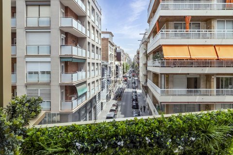 Wohnung zum Verkauf in Barcelona, Spanien 3 Schlafzimmer, 137 m2 Nr. 192633 - Foto 9