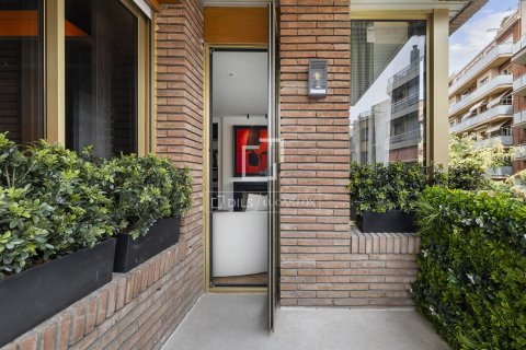 Wohnung zum Verkauf in Barcelona, Spanien 3 Schlafzimmer, 137 m2 Nr. 192633 - Foto 8