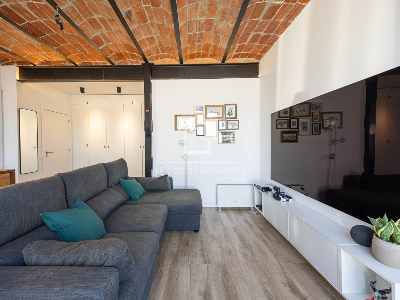 Attico a Barcelona, Spagna 1 camera da letto, 62 mq. N° 192630