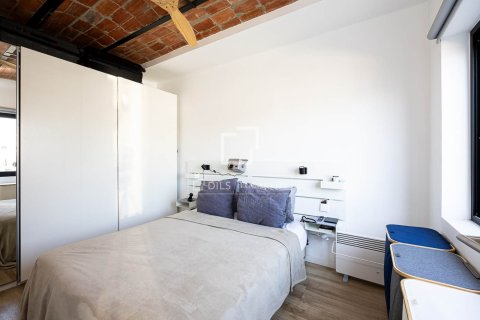 Penthouse for sale in Barcelona, Spain 1 bedroom, 62 sq.m. No. 192630 - photo 7