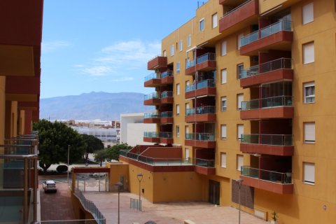 Huoneisto myytävänä Roquetas de Mar, Almeria, Espanja, 1 makuuhuone, 69 m2 No. 187691 - kuva 11