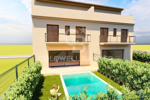 Hus till salu i Girona, Spanien 6 sovrum, 235 kvm. Nr. 160216 - foto 6