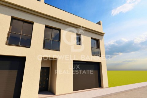 House for sale in Girona, Spain 6 bedrooms, 235 sq.m. No. 160216 - photo 5