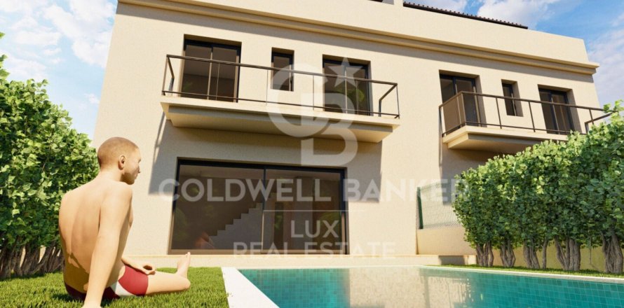 Hus i Girona, Spanien 6 sovrum, 235 kvm. Nr. 160216