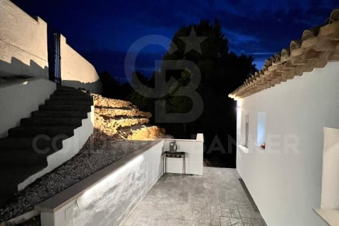 Villa zum Verkauf in Denia, Alicante, Spanien 4 Schlafzimmer, 200 m2 Nr. 160214 - Foto 18