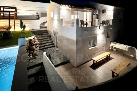 Villa zum Verkauf in Denia, Alicante, Spanien 4 Schlafzimmer, 200 m2 Nr. 160214 - Foto 15