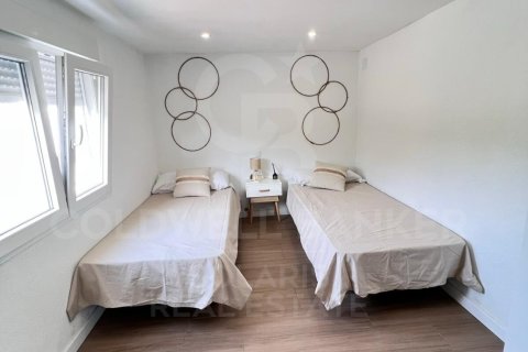 Villa zum Verkauf in Denia, Alicante, Spanien 4 Schlafzimmer, 200 m2 Nr. 160214 - Foto 14