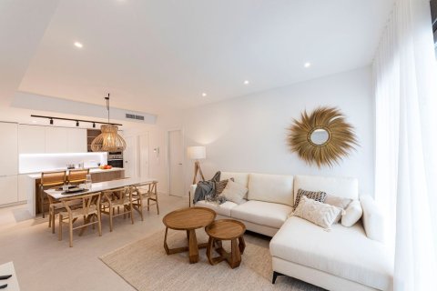 Apartment à vendre à Pilar de la Horadada, Alicante, Espagne, 3 chambres, 92 m2 No. 144935 - photo 2