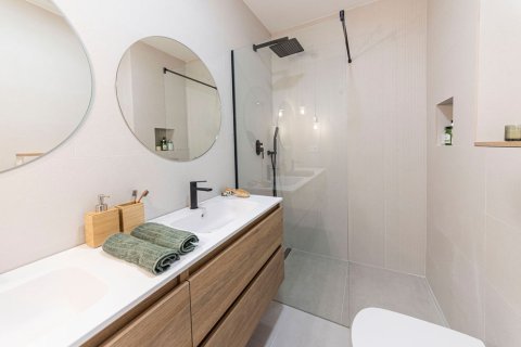 Apartment for sale in Pilar de la Horadada, Alicante, Spain 2 bedrooms, 78 sq.m. No. 144936 - photo 8