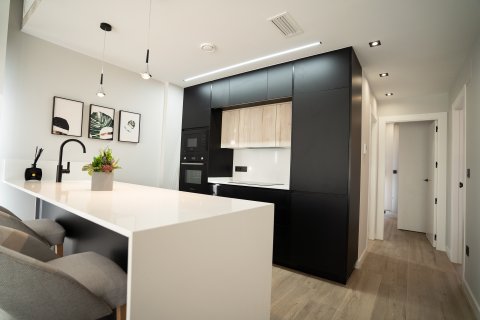 Bungalowi myytävänä Pilar de la Horadada, Alicante, Espanja, 2 makuuhuonetta, 80 m2 No. 136301 - kuva 24