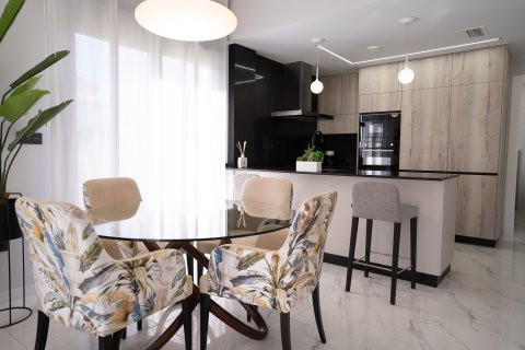 Bungalow zum Verkauf Pilar de la Horadada, Alicante, Spanien 2 Schlafzimmer, 74 m2 Nr. 136302 - Foto 21