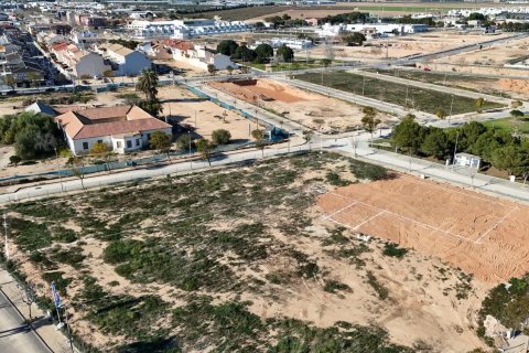 Bungalowi myytävänä Pilar de la Horadada, Alicante, Espanja, 3 makuuhuonetta, 87 m2 No. 136299 - kuva 23