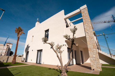 Bungalow à vendre Pilar de la Horadada, Alicante, Espagne, 3 chambres, 87 m2 No. 136299 - photo 2
