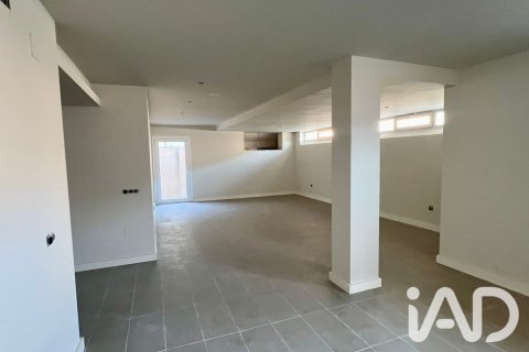 Продажа дома в Ринкон-де-ла-Виктория, Малага, Испания 9 спален, 614м2 №187741 - фото 19