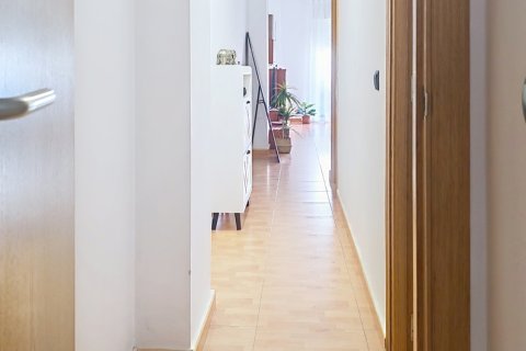 Продажа квартиры в Уэльва, Испания 2 спальни, 87м2 №187747 - фото 19