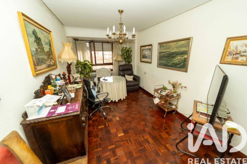 Apartamento en venta en León, España 4 dormitorios, 190 m2 No. 188418 - foto 25