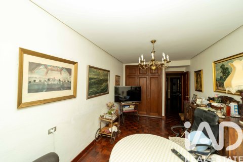 Apartamento en venta en León, España 4 dormitorios, 190 m2 No. 188418 - foto 24