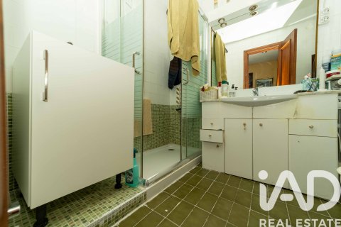 Apartamento en venta en León, España 4 dormitorios, 190 m2 No. 188418 - foto 13